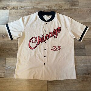 Michael Jordan Baseball Jersey Shirt Chicago #23 Beige, Black & Red Size Large